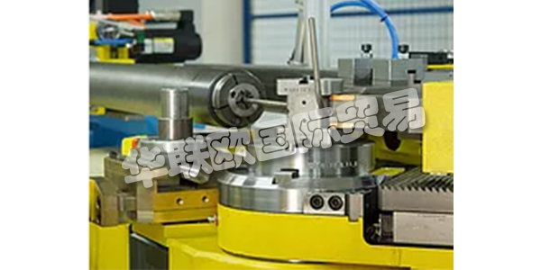 SENIOR-AEROSPACE-ERMETO是流體傳輸組件的領先供應商，其產品質量得到認可。  　　Ermeto存在于不同的細分市場：航空航天，海運，國防和各種行業(yè)。