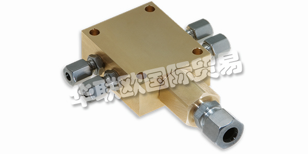 REBS Zentralschmiertechnik GmbH成立于1948年，現(xiàn)已發(fā)展成為一家現(xiàn)代化的國際公司。這家家族企業(yè)現(xiàn)已進(jìn)入第三代管理層，在全球擁有150多名員工，是中央潤滑技術(shù)眾多領(lǐng)域的領(lǐng)先供應(yīng)商。