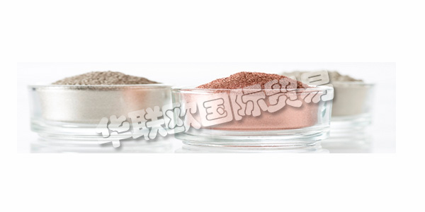 ECKART(始建于 1876 年)是國際領先的金屬顏料制造商，產品廣泛應用于油漆與涂料行業、制版印刷行業、塑料行業、輕質混凝土行業和化妝品行業。如今，他們的產品系列涵蓋各類金屬效果顏料，甚至包括成品金屬印刷油墨。此外，珠光顏料還進一步完善了他們的產品系列。