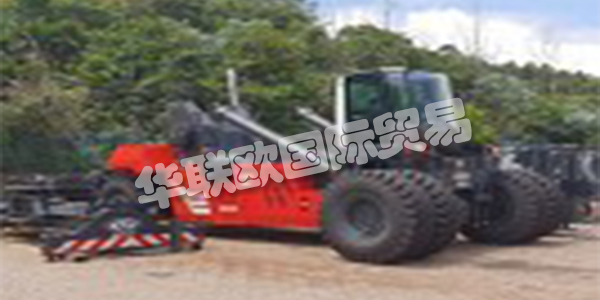 FORKLIFTCENTER BV專業生產1-60噸的叉車和集裝箱裝卸設備。在Forkliftcenter，您可以購買，出租和出售叉車。